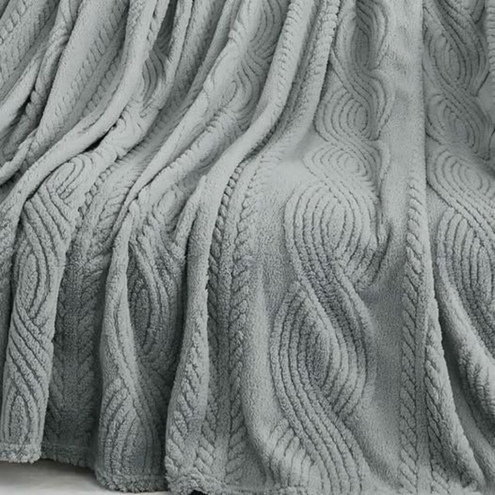 Blanket Twin Size Grey Flannel, 60" × 80"